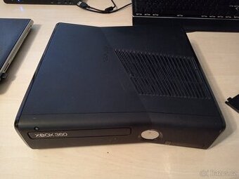 Xbox 360 na díly