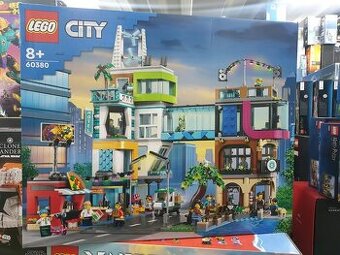 LEGO City 60380 Centrum města