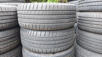 Pneu letní, 2 ks, rozměr 205/50/17, 89V, zn. BRIDGESTONE