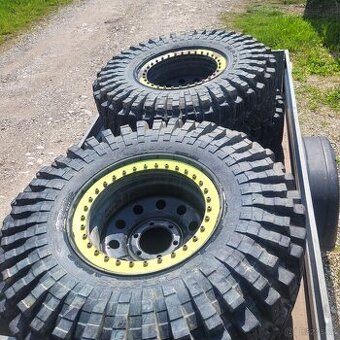 Maxxis trepador 37 patrol/pajero