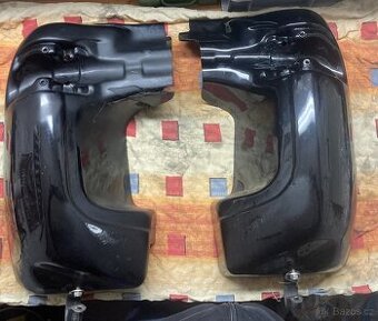 Harley Davidson Electra glide kryty nohou