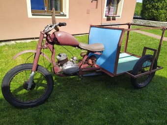 Motocykl ČZ 175 – nepojízdný