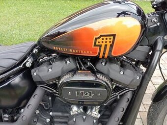 Harley Davidson sreet bob 2022 - 1