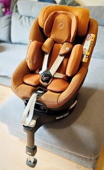 Autosedačka Maxi Cosi Pearl 360 Authentic Cognac 2022 + Zákl