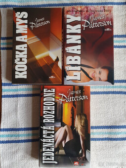 3x James Patterson