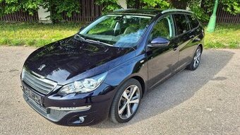 Peugeot 308 SW 1.2i Style Panorama Akce
