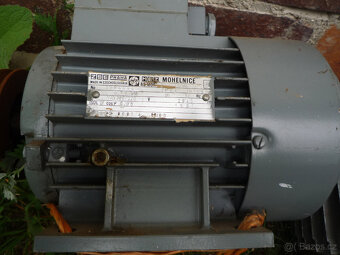 Elektromotory 3 fázové a menší elektromotory na 220V