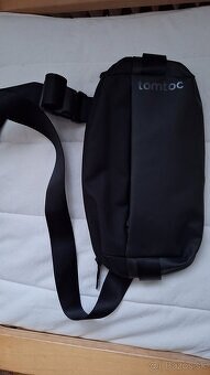 Tomtoc sling Explorer T21 S 4l ako novy