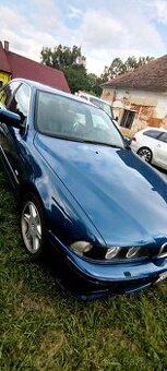 BMW E39 3.0i - 1
