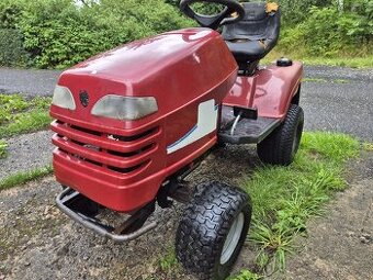 Zahradní traktor Toro DH 220