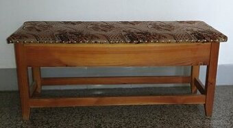 Sedací lavice s úložným prostorem