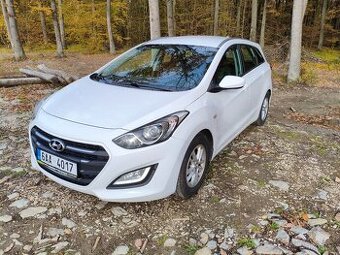 Hyundai i30 kombi, 1.6 CRDi 81 kw - 1