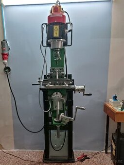 Prodám frézku - upínání do kleštin