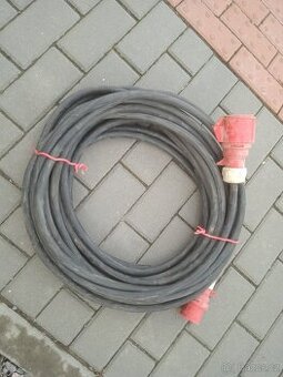 PRODLUŽOVACÍ KABEL 380V -20m