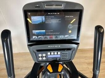 Prodám eliptical Matrix Trainer A7Xi