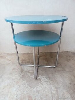 Chromový trubkový stolek