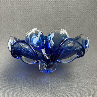 Mísa 25 cm, hutní sklo, Josef Hospodka Chřibská