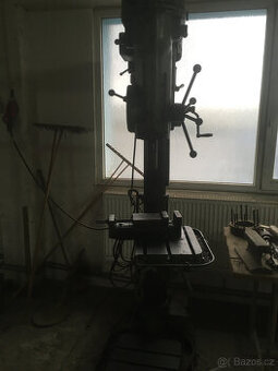 Vrtačka-rozbrušovačka-pásová pila-svařečka