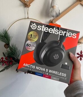 SteelSeries Arctis Nova 5 Wireless