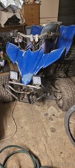 čtyřkolka s motorem Kawasaki er5