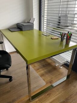 jídelní/ pracovní stůl