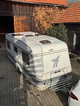 Karavan LMC - 1