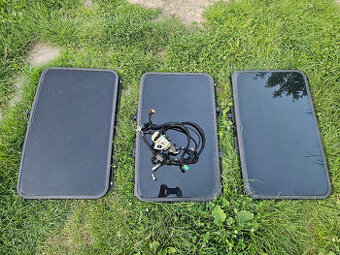 3x el. střešní okno Inalfa 85x51cm