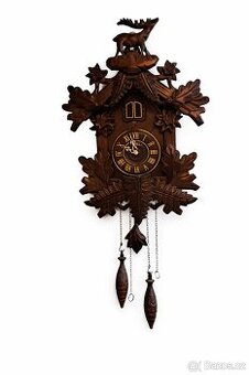 Nástěnné dřevěné hodiny – kukačky