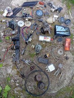 Prodám na Škoda 120 nové a použité náhradní díly.