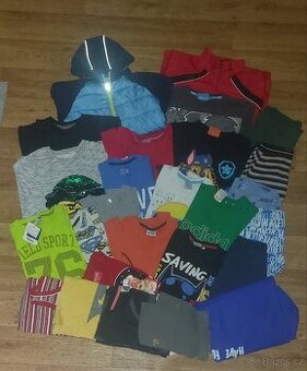 Balík oblečení kluk vel.134