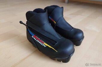 dětské běžecké boty Equipe Junior pilot vel. EUR 27