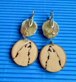 Náušnice (Ag) s vlky a drahokamy, hand made, nové.