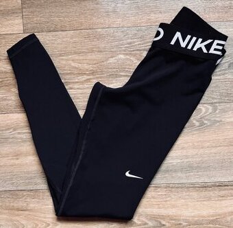 Krásné dámské nové legíny Nike vel.XS