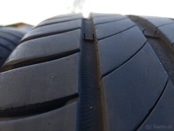 Michelin Primacy 4, 225/40/18 letní 4x6mm, Dot 22