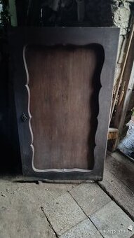 Staré skříňové dveře