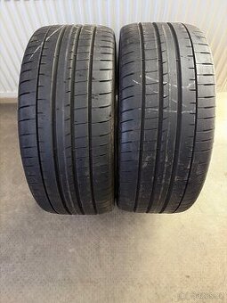 Letní pneu 235/35/19