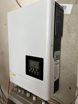 Hybridní měnič napětí 48V 6200W