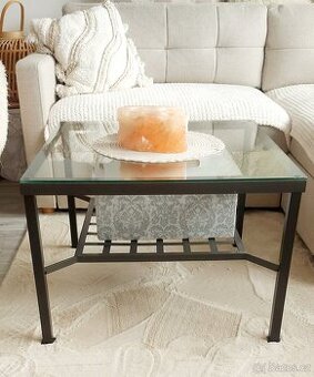 Prodám krásný konferenční stolek