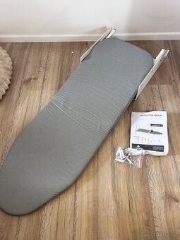 Výsuvné žehlící prkno do skříňky – vestavné