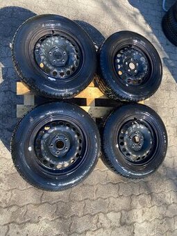 Sada letnich kol VW,Seat,Audi,Škoda  5x112  letni pneu 7,5mm