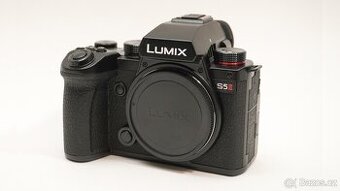 Panasonic Lumix S5 II tělo