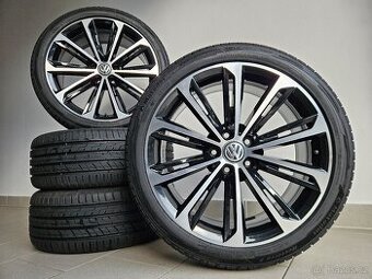Orig. VW Verona 5x112 Letní 235/40/19 - Zánovní