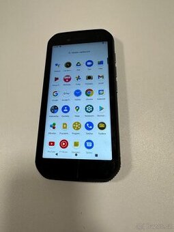 Cat S42. Odolný smartphone IP68