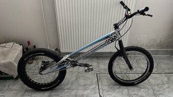 Trial kolo Play 20”