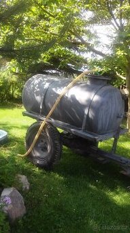 Prodám cisternu 1000 l 9