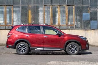 Subaru Forester 2.0i-S e-Boxer MHEV Style Lineartronic