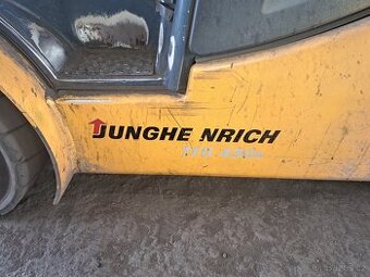 VZV DESTA JUNGHEINRICH TFG 430S 3TUNY ROK 2012