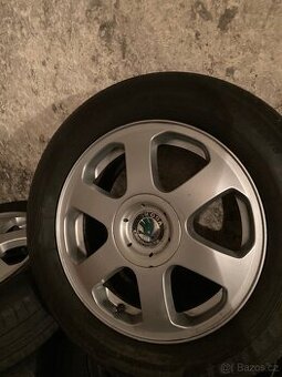 Kola r15 5x100 originál Škoda