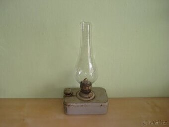 Petrolejová lampa