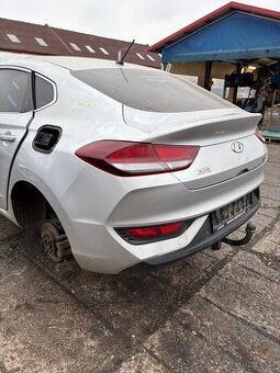 Hyundai i30 hatchback (G3LC)